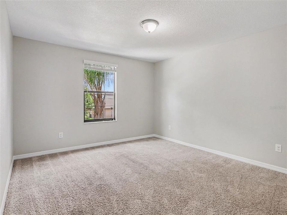 For Sale: $394,900 (5 beds, 2 baths, 2949 Square Feet)