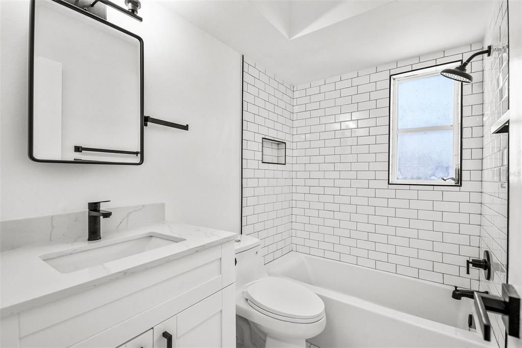 В аренду: $1,550 (2 спален, 1 ванн, 750 Квадратных фут)