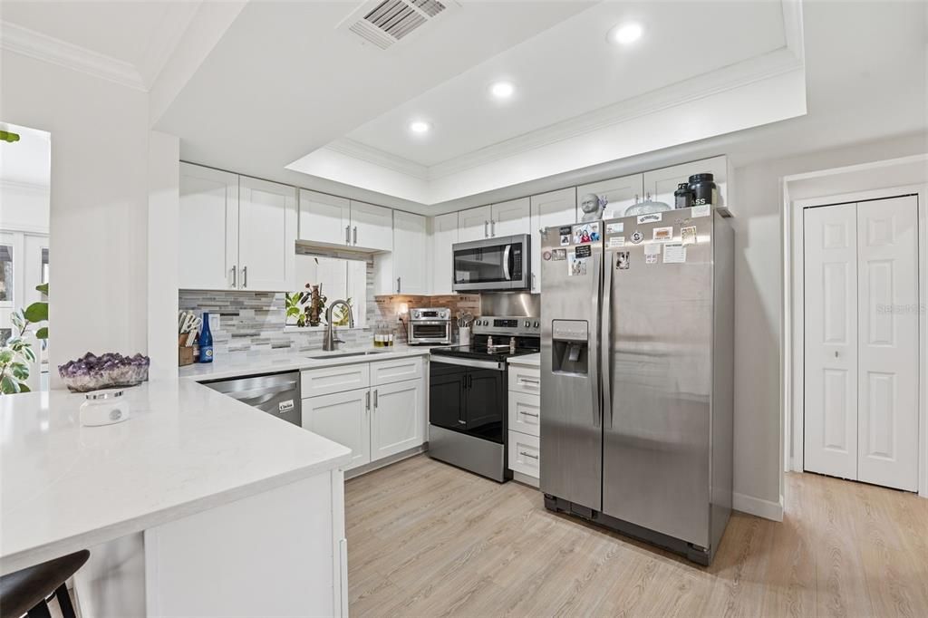 En Venta: $515,000 (3 camas, 2 baños, 1817 Pies cuadrados)