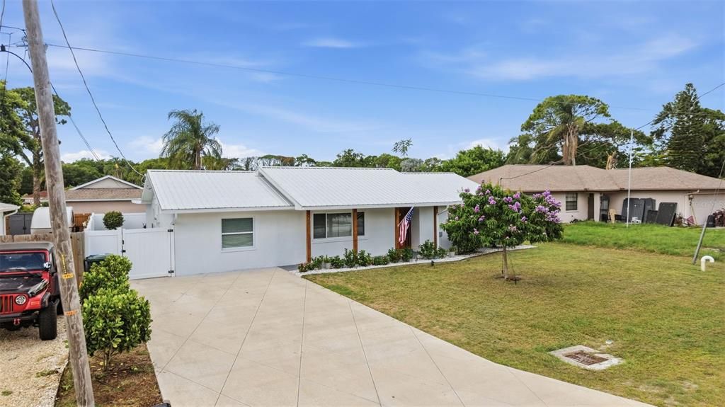 En Venta: $515,000 (3 camas, 2 baños, 1817 Pies cuadrados)