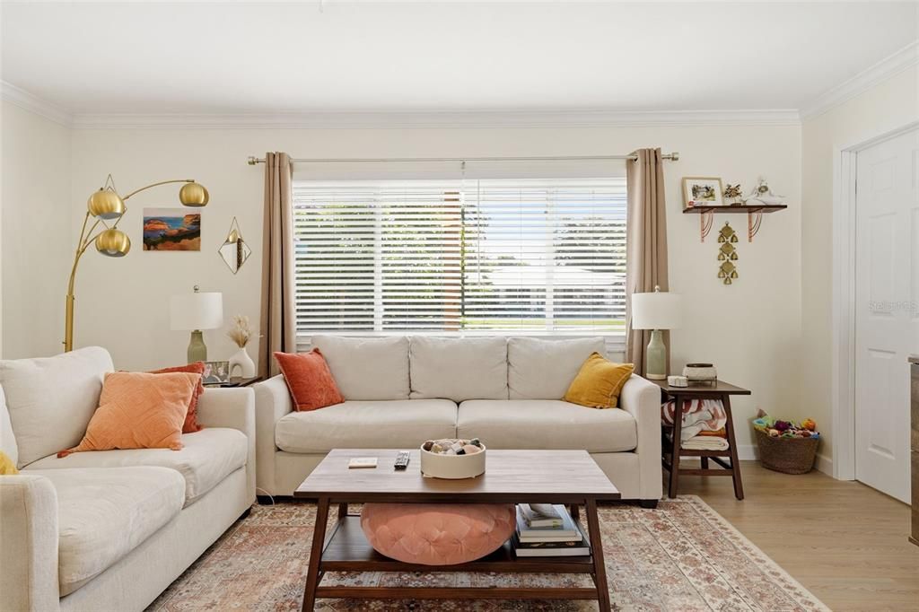 En Venta: $515,000 (3 camas, 2 baños, 1817 Pies cuadrados)