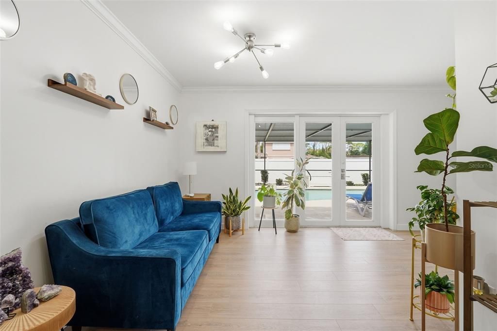 En Venta: $515,000 (3 camas, 2 baños, 1817 Pies cuadrados)