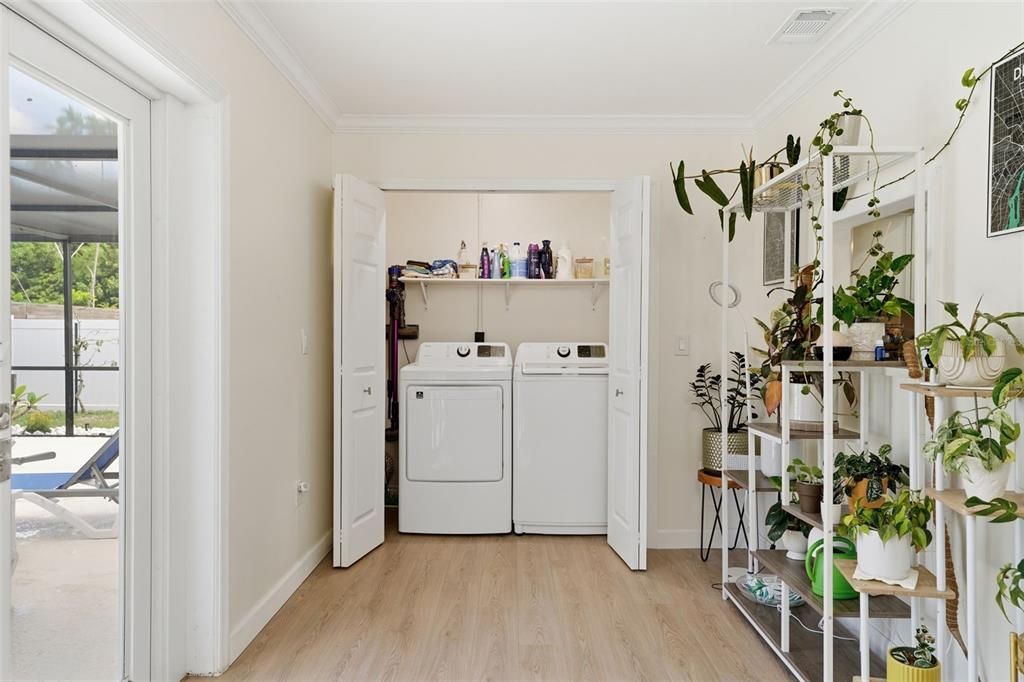 En Venta: $515,000 (3 camas, 2 baños, 1817 Pies cuadrados)