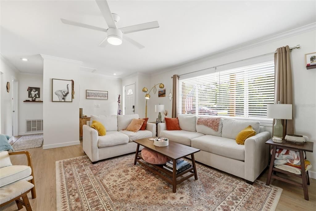 En Venta: $515,000 (3 camas, 2 baños, 1817 Pies cuadrados)