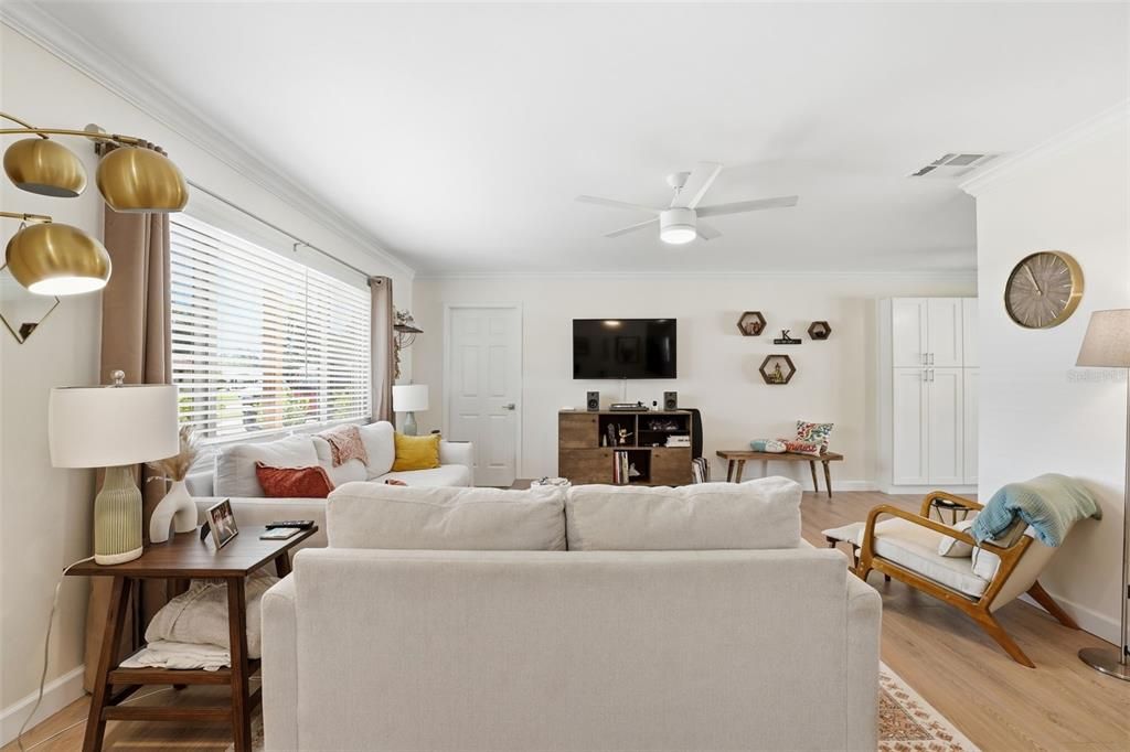 En Venta: $515,000 (3 camas, 2 baños, 1817 Pies cuadrados)