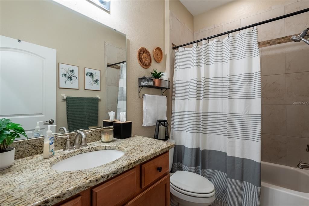For Sale: $415,000 (3 beds, 2 baths, 1650 Square Feet)