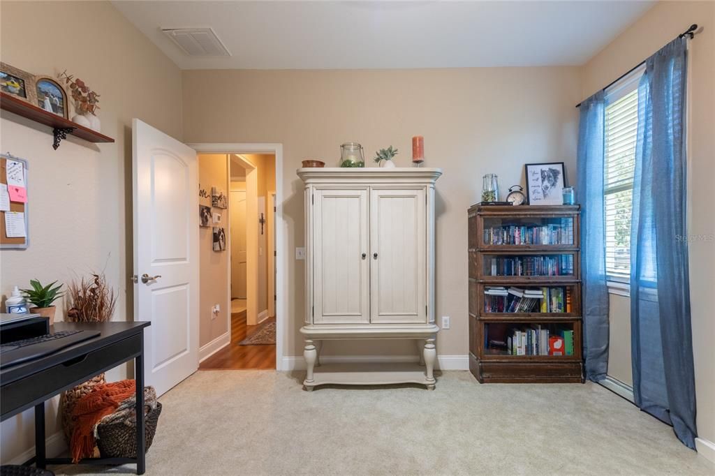 For Sale: $415,000 (3 beds, 2 baths, 1650 Square Feet)