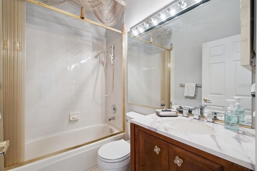 For Sale: $749,000 (3 beds, 3 baths, 2589 Square Feet)