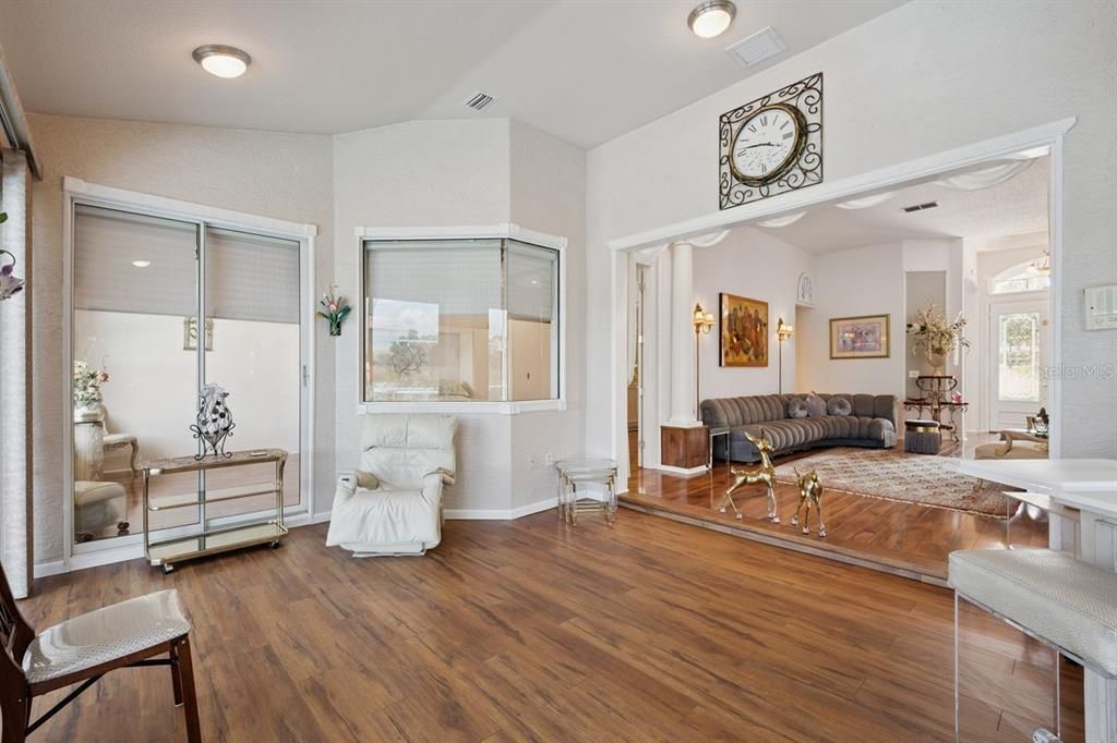 For Sale: $749,000 (3 beds, 3 baths, 2589 Square Feet)