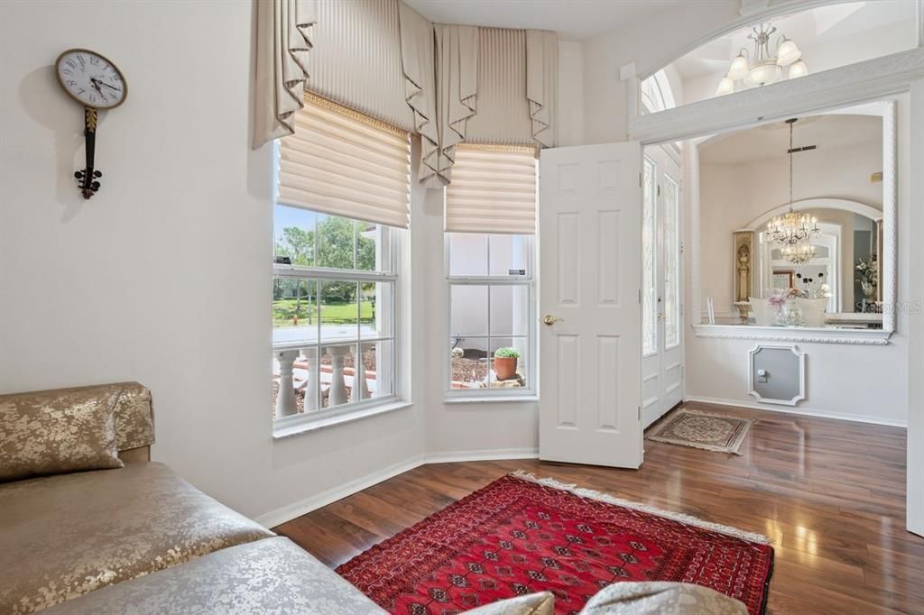 For Sale: $749,000 (3 beds, 3 baths, 2589 Square Feet)