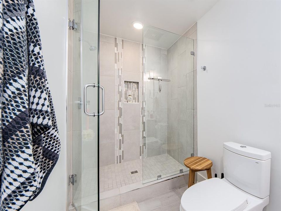 В аренду: $11,500 (3 спален, 3 ванн, 2240 Квадратных фут)