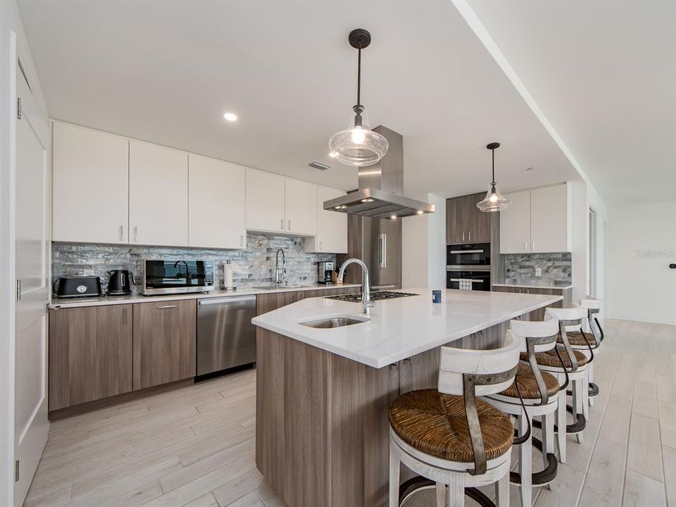 В аренду: $11,500 (3 спален, 3 ванн, 2240 Квадратных фут)
