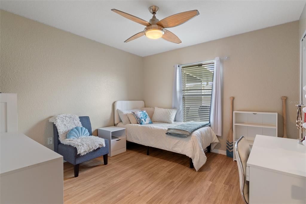For Sale: $327,500 (4 beds, 2 baths, 1762 Square Feet)