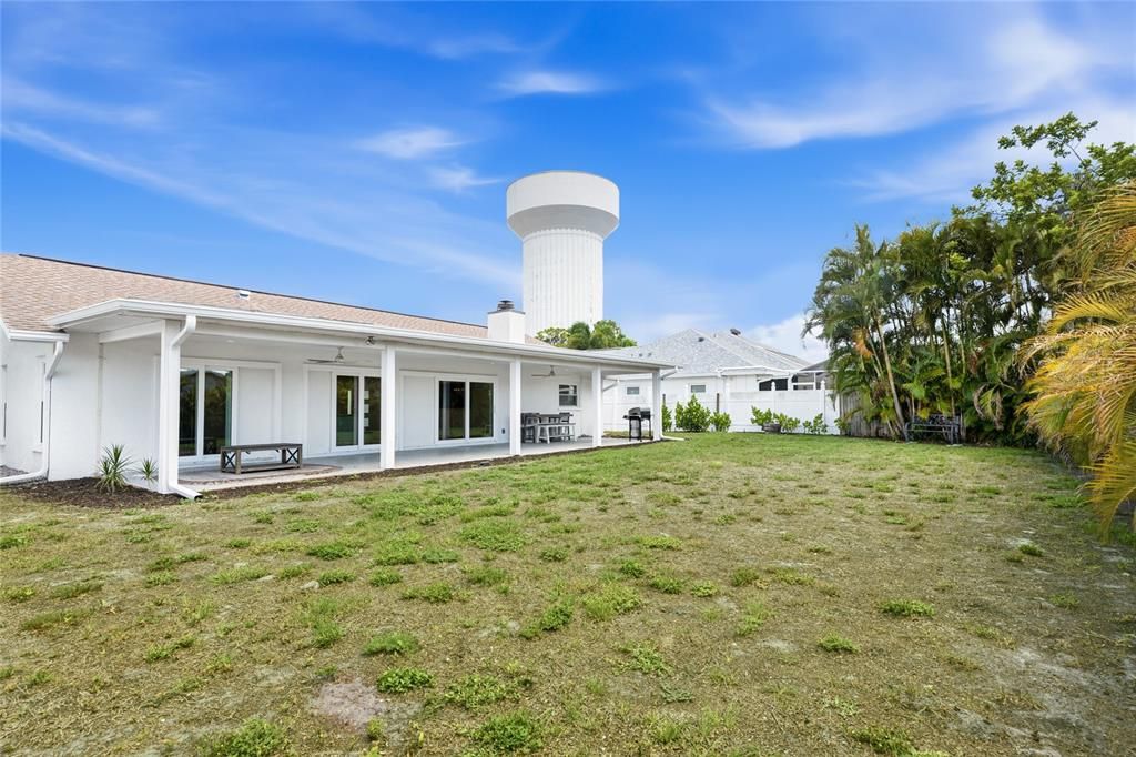 На продажу: $769,900 (3 спален, 2 ванн, 1771 Квадратных фут)