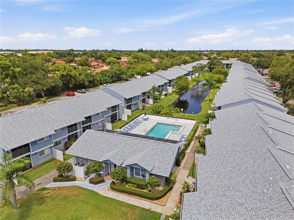 For Sale: $146,000 (2 beds, 2 baths, 948 Square Feet)