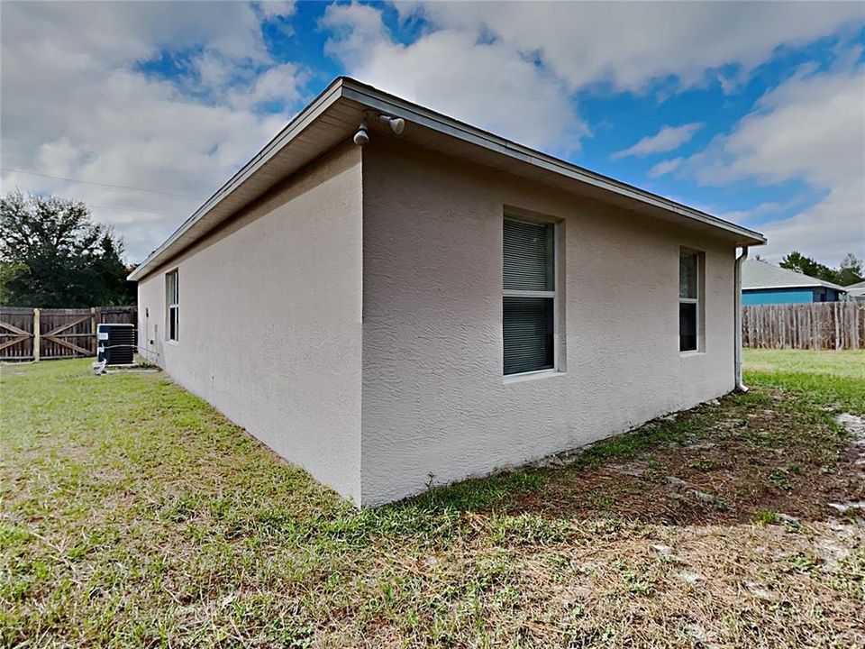For Rent: $1,849 (3 beds, 2 baths, 1535 Square Feet)