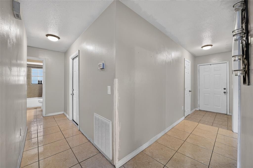 En Venta: $220,000 (3 camas, 2 baños, 1485 Pies cuadrados)