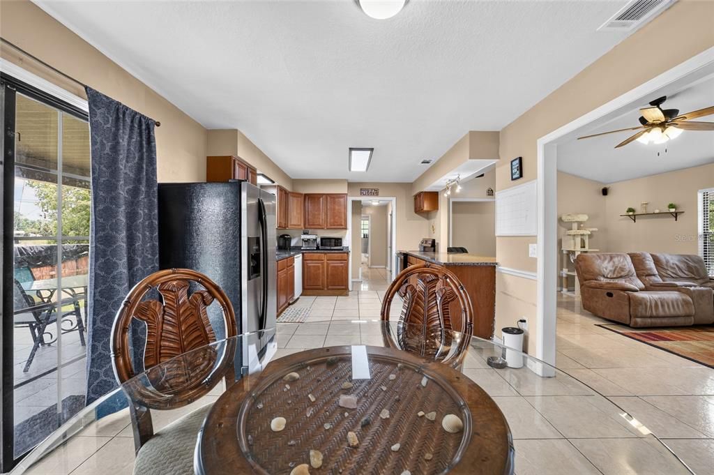 En Venta: $220,000 (3 camas, 2 baños, 1485 Pies cuadrados)