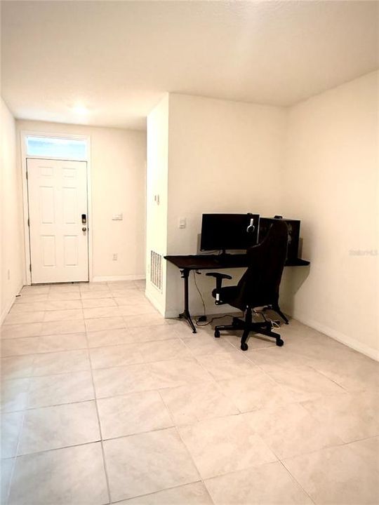 En Renta: $2,300 (3 camas, 2 baños, 1501 Pies cuadrados)
