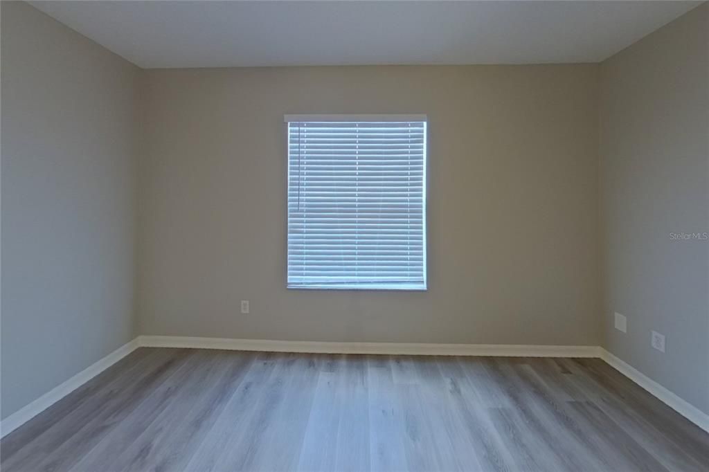 For Rent: $2,589 (3 beds, 2 baths, 1651 Square Feet)