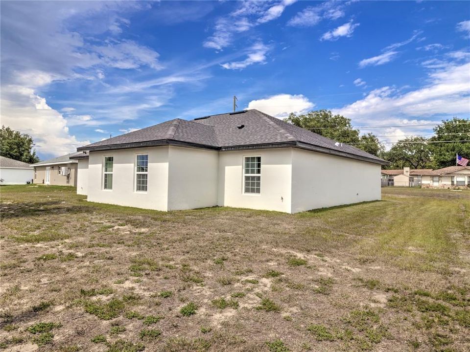For Sale: $289,900 (3 beds, 2 baths, 1696 Square Feet)