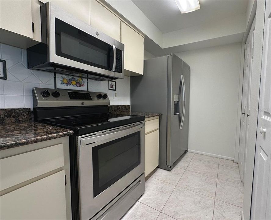 En Venta: $184,900 (2 camas, 2 baños, 900 Pies cuadrados)