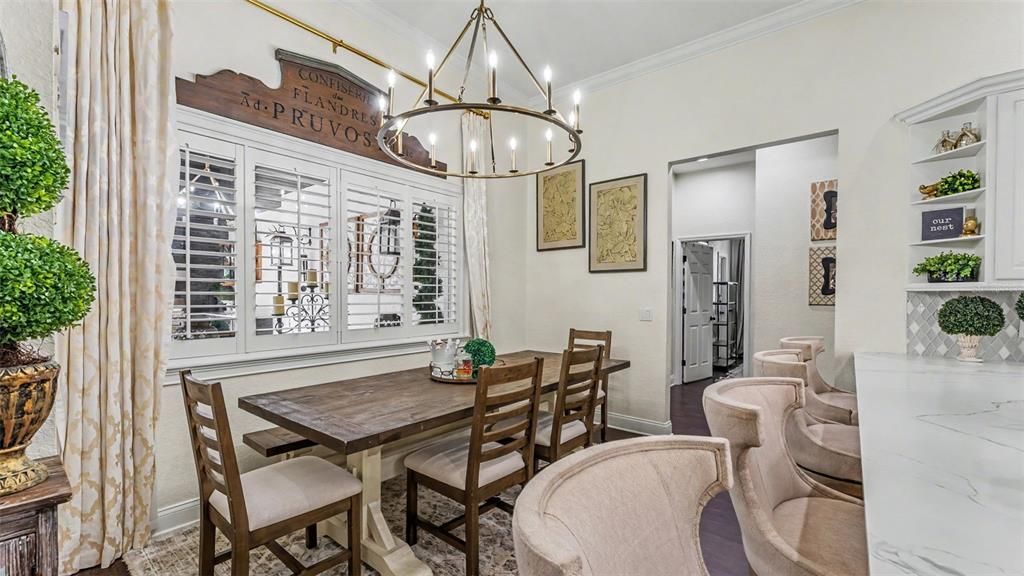 For Sale: $925,000 (5 beds, 3 baths, 3584 Square Feet)