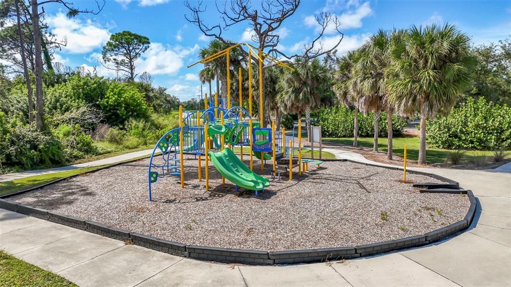 For Rent: $1,550 (6 beds, 4 baths, 1245 Square Feet)