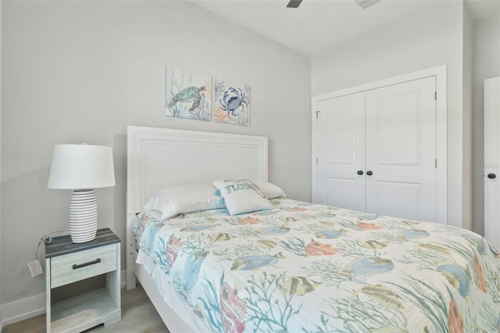 For Rent: $1,550 (6 beds, 4 baths, 1245 Square Feet)
