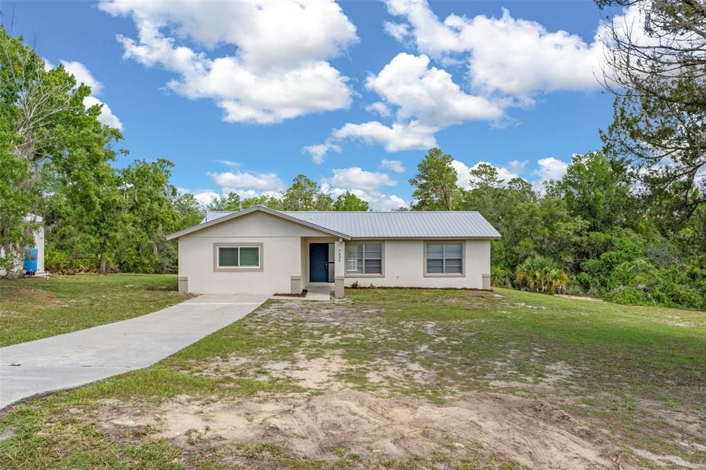 For Sale: $409,000 (3 beds, 2 baths, 1608 Square Feet)