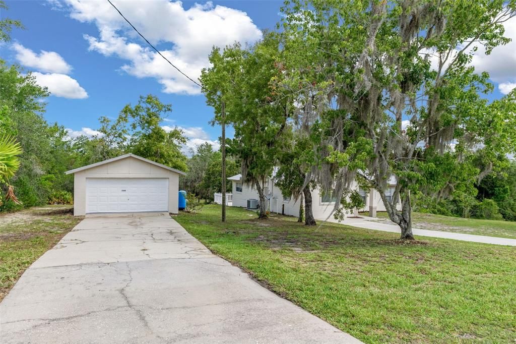 For Sale: $409,000 (3 beds, 2 baths, 1608 Square Feet)