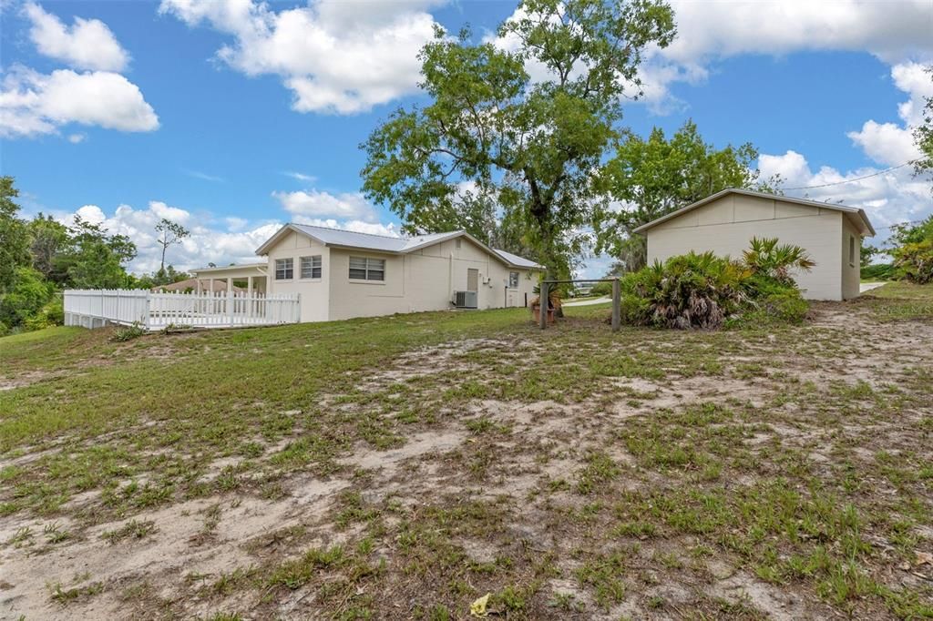 For Sale: $409,000 (3 beds, 2 baths, 1608 Square Feet)