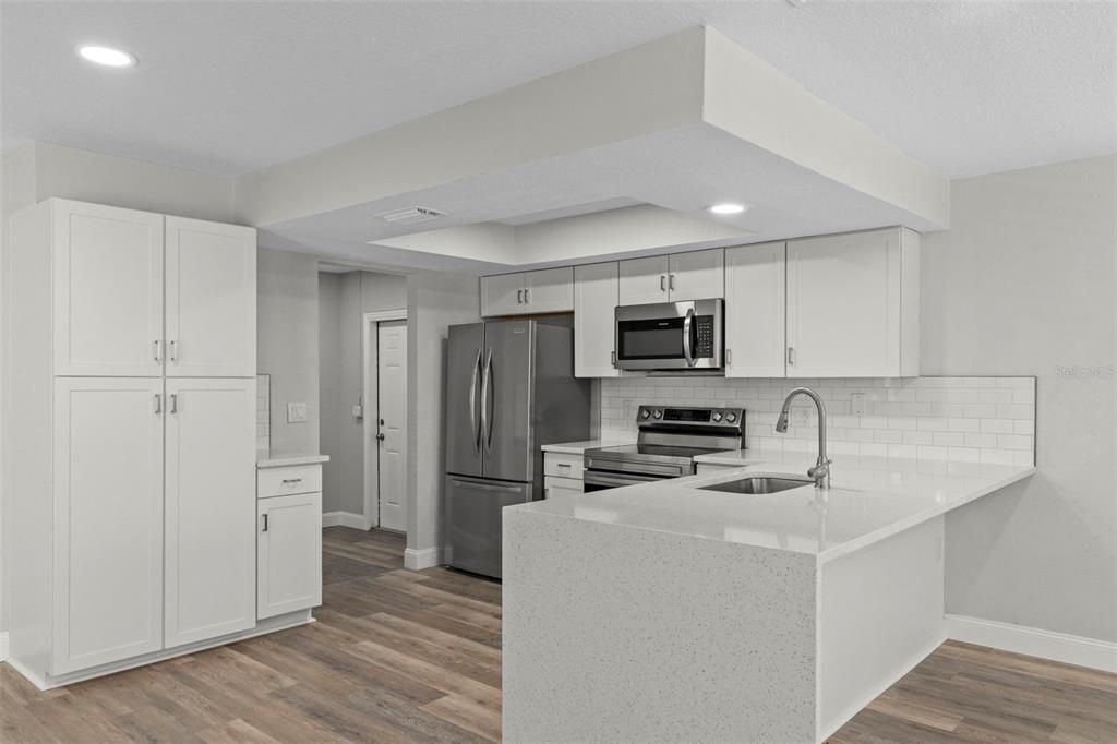 For Sale: $409,000 (3 beds, 2 baths, 1608 Square Feet)