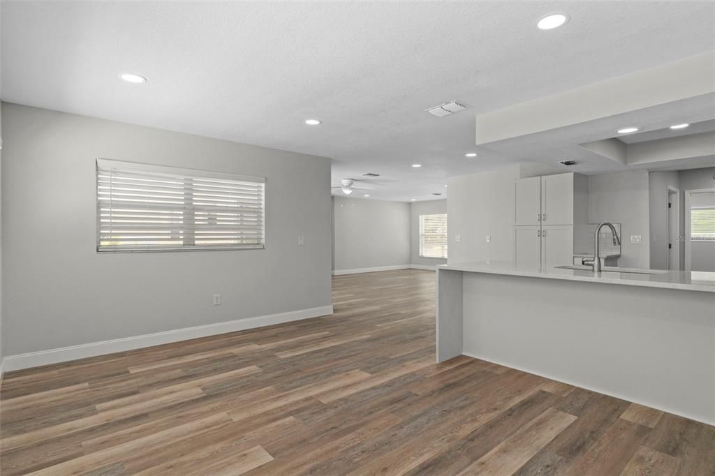 For Sale: $409,000 (3 beds, 2 baths, 1608 Square Feet)