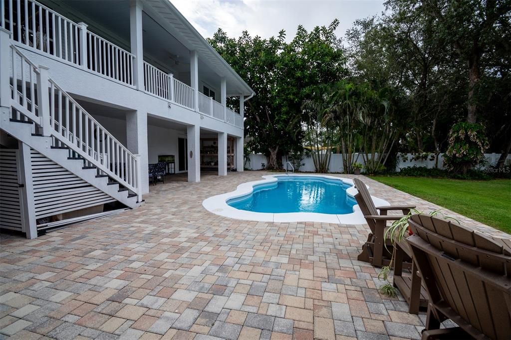 En Venta: $1,068,000 (4 camas, 3 baños, 3835 Pies cuadrados)