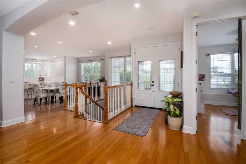 En Venta: $1,068,000 (4 camas, 3 baños, 3835 Pies cuadrados)