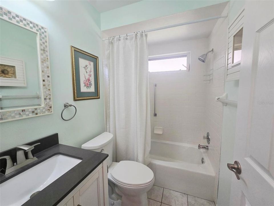 For Rent: $2,299 (2 beds, 2 baths, 1703 Square Feet)