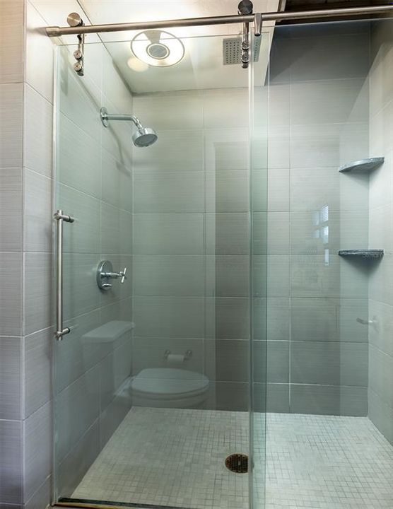 For Sale: $369,500 (1 beds, 2 baths, 1465 Square Feet)