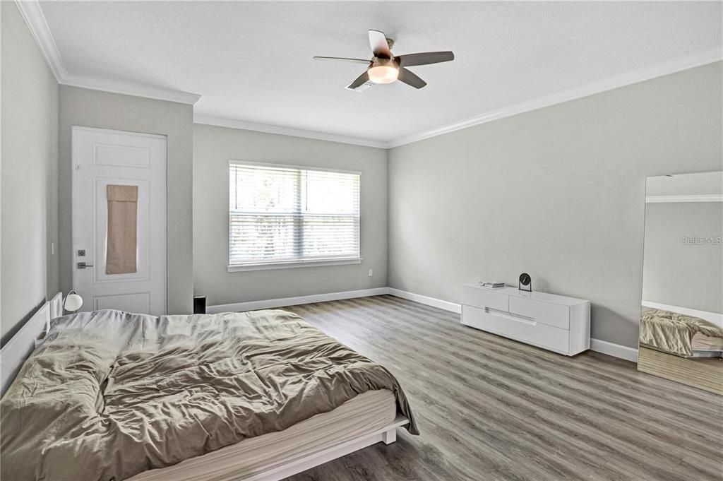 For Sale: $435,000 (3 beds, 2 baths, 2275 Square Feet)