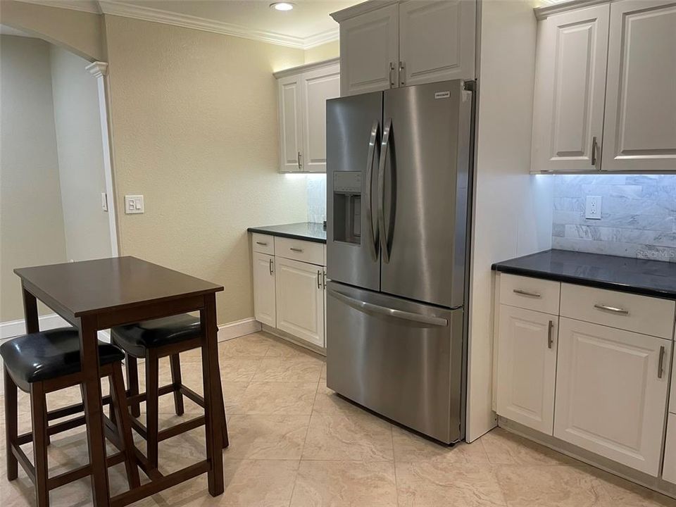 Active With Contract: $689,000 (5 beds, 5 baths, 3191 Square Feet)