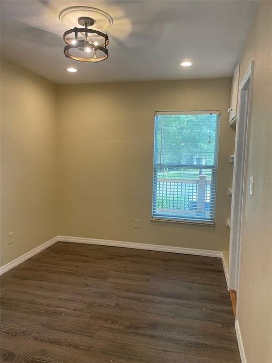 Active With Contract: $689,000 (5 beds, 5 baths, 3191 Square Feet)