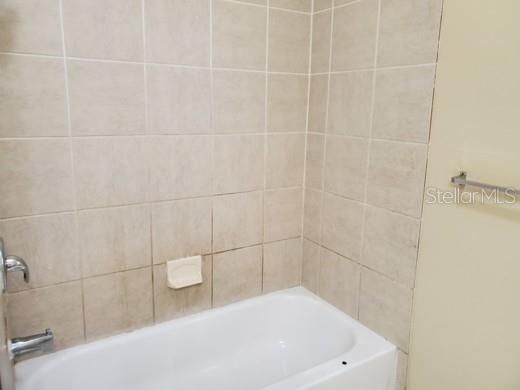 В аренду: $1,895 (3 спален, 1 ванн, 1287 Квадратных фут)