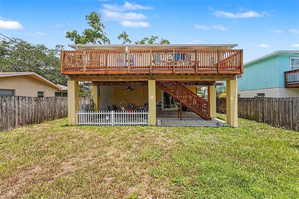 Activo con contrato: $313,000 (3 camas, 2 baños, 1548 Pies cuadrados)