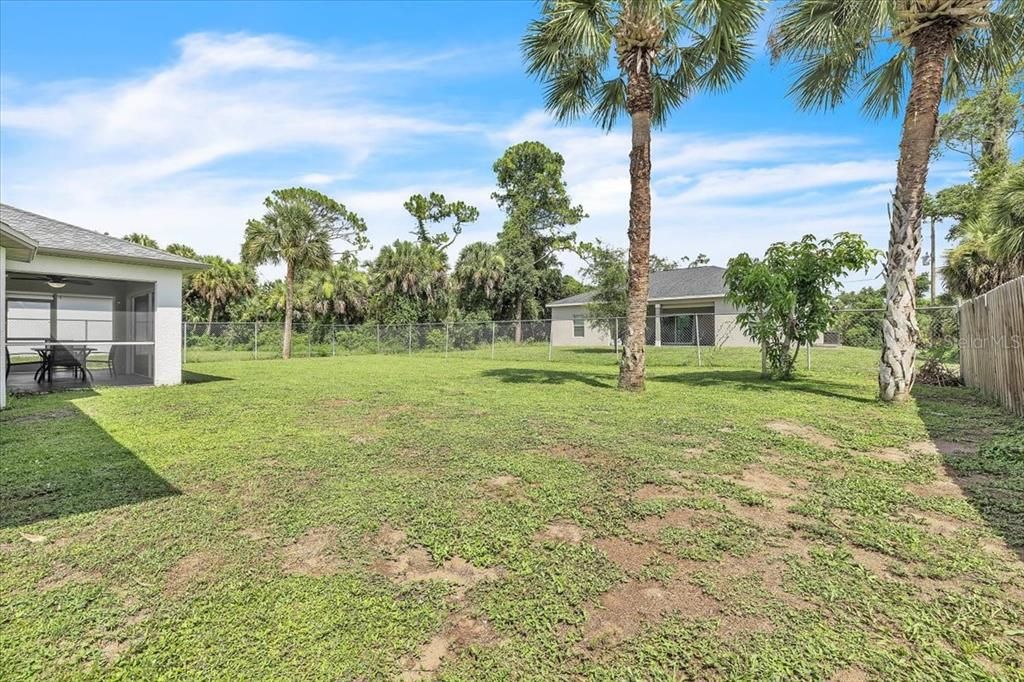 En Venta: $269,000 (3 camas, 2 baños, 1225 Pies cuadrados)