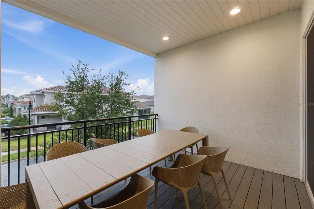 For Sale: $544,000 (3 beds, 3 baths, 2176 Square Feet)