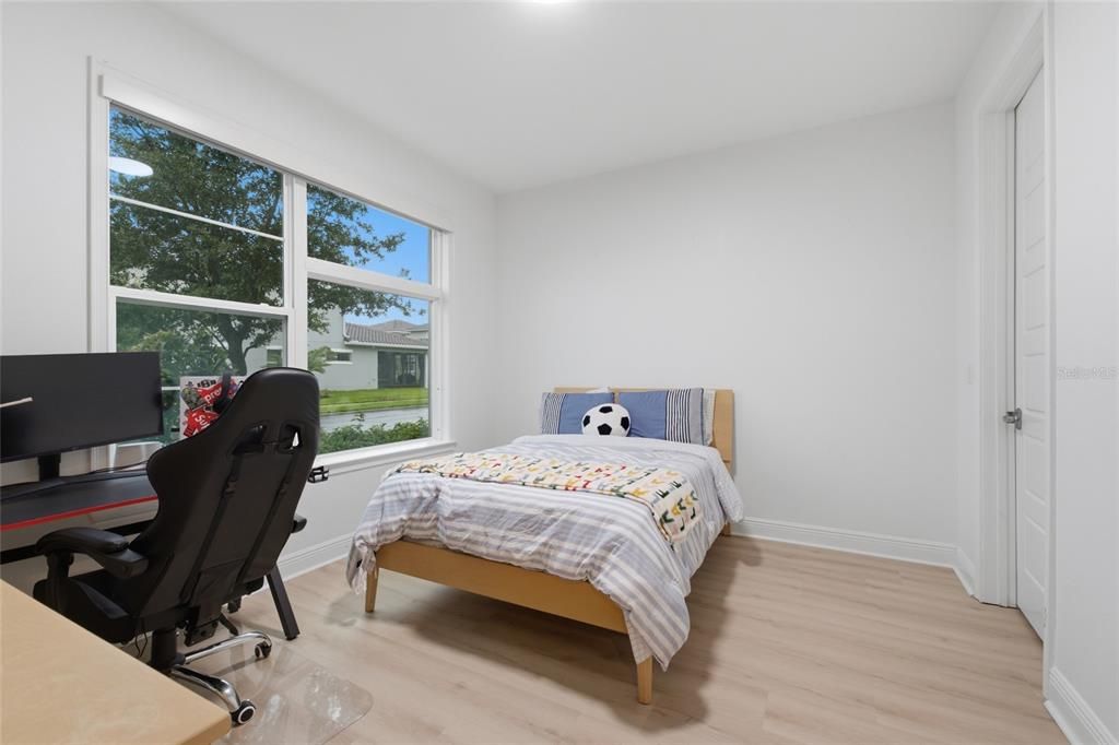 For Sale: $544,000 (3 beds, 3 baths, 2176 Square Feet)