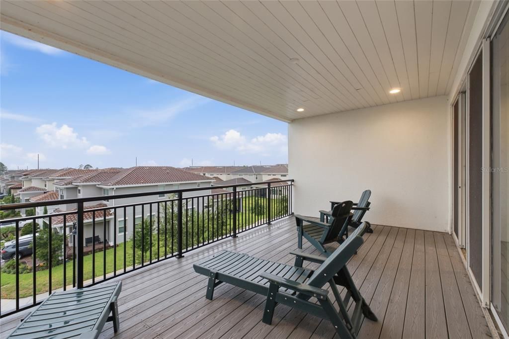 For Sale: $544,000 (3 beds, 3 baths, 2176 Square Feet)