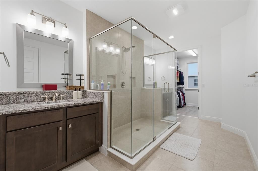 For Sale: $544,000 (3 beds, 3 baths, 2176 Square Feet)