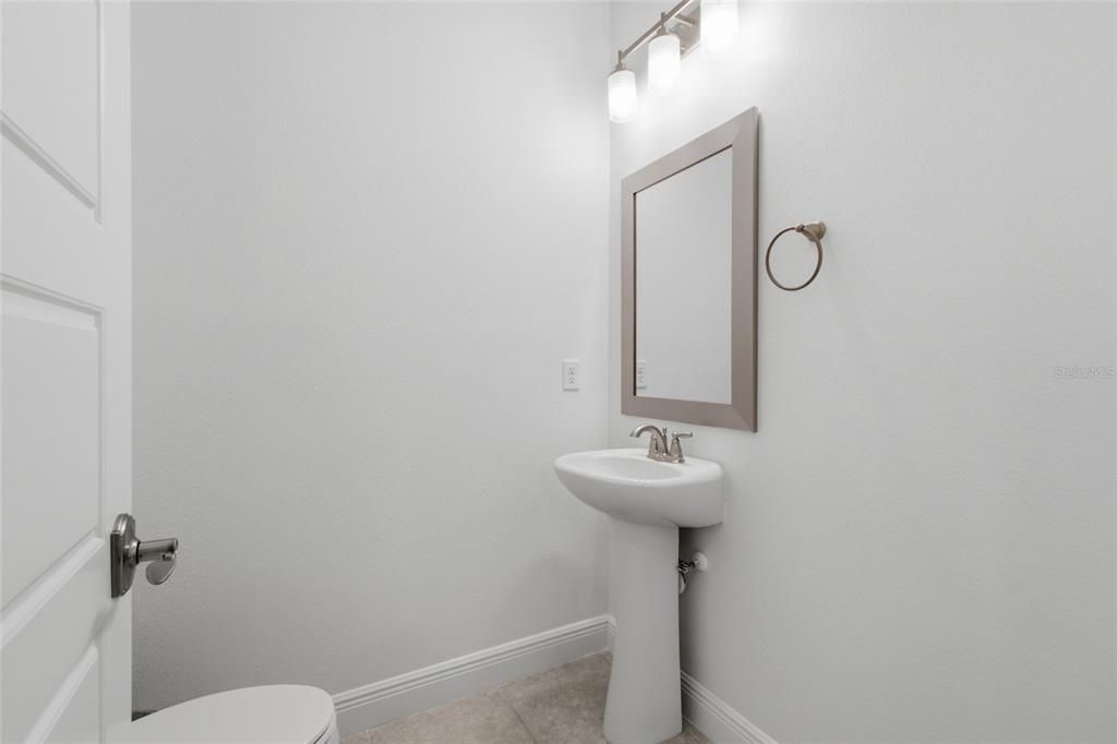 For Sale: $544,000 (3 beds, 3 baths, 2176 Square Feet)