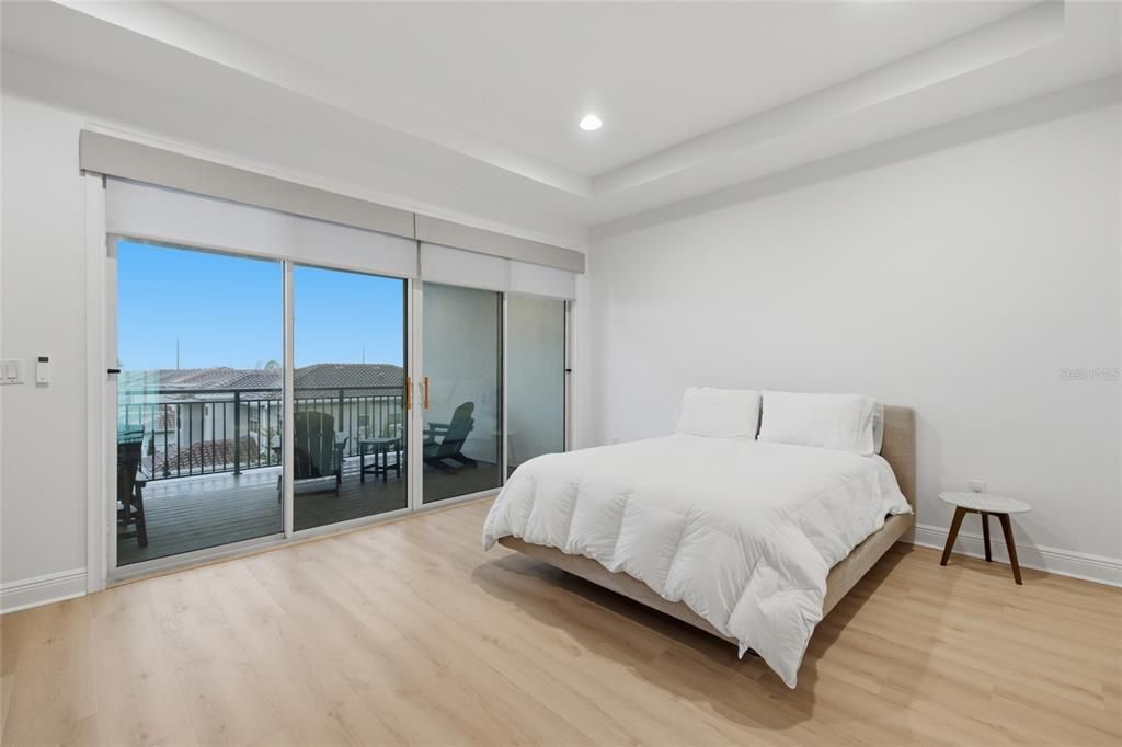 For Sale: $544,000 (3 beds, 3 baths, 2176 Square Feet)